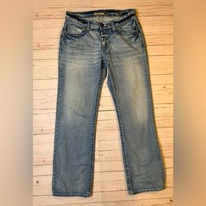 BKE Buckle Justin Men’s Size 34R Jeans Light Wash Distressed Bootcut